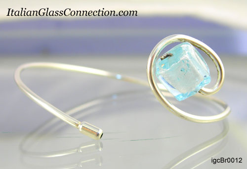 Silver Wire Wrap Murano Bead Bracelet - One-Size-Fits-All - Click Image to Close
